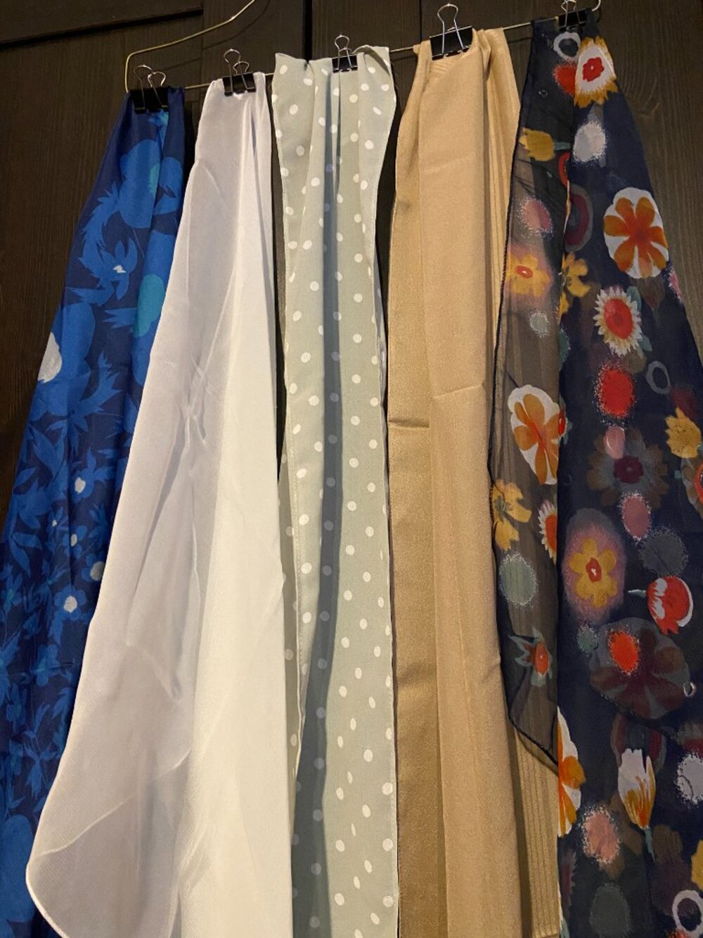 5 Vintage Scarves Lot#3 Different Colors and Sizes Some with Tags 60's to 90's - Picture 9 of 11